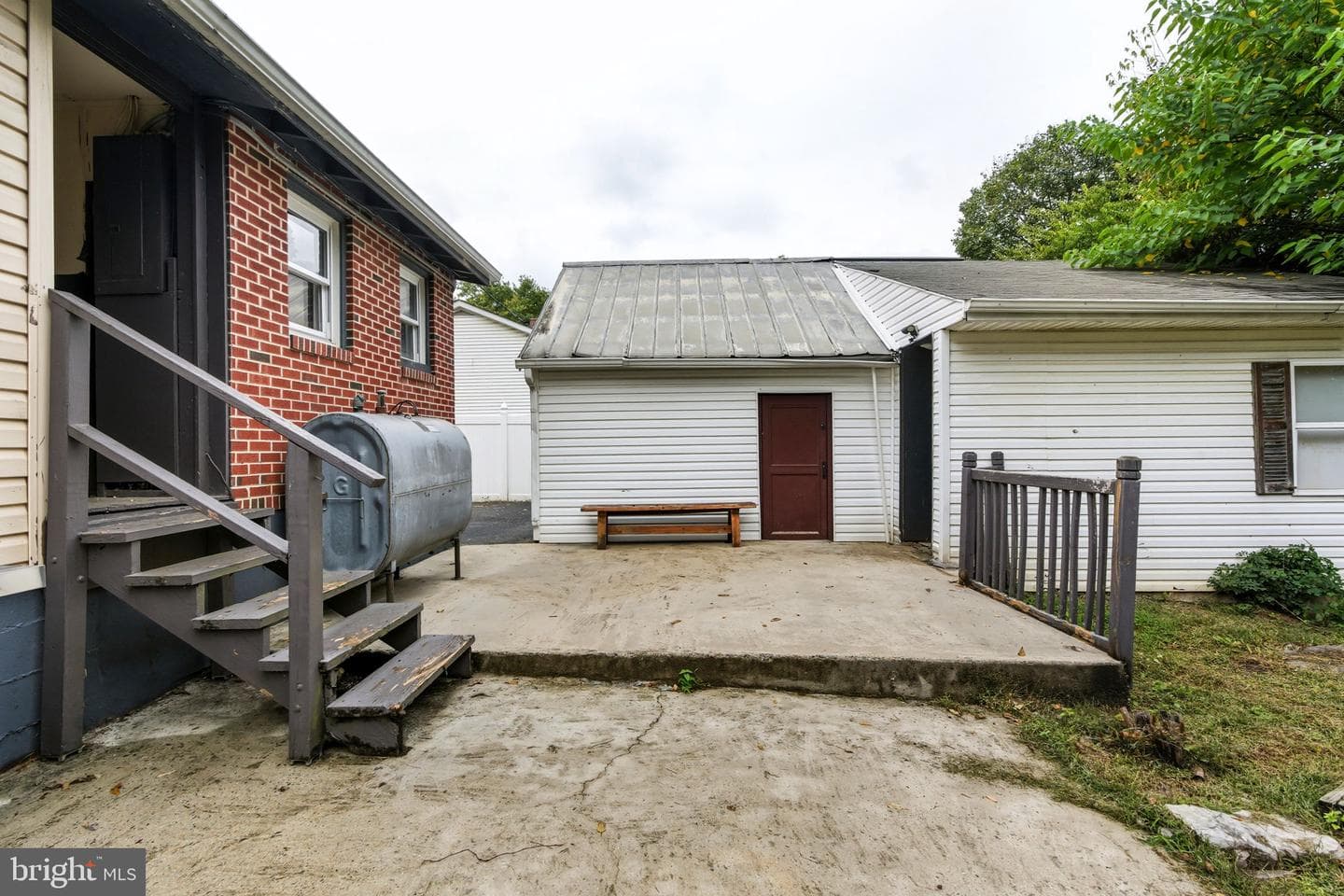 304 Bowers Street photo 49