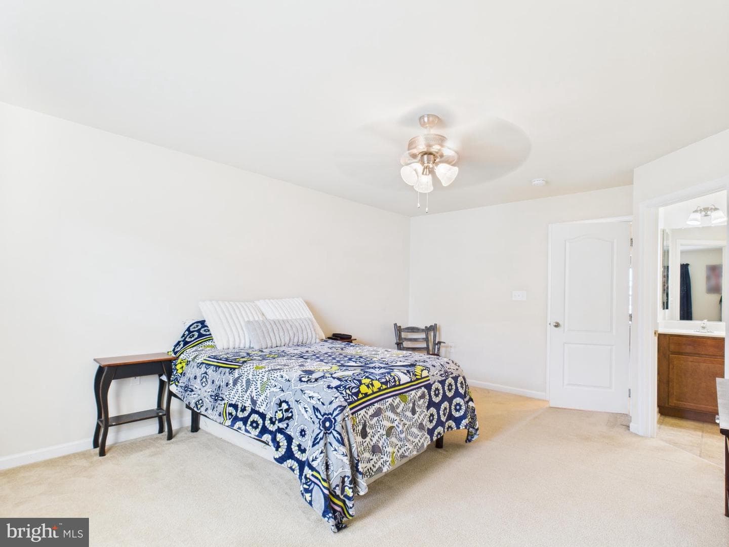 37 Britania Court photo 42
