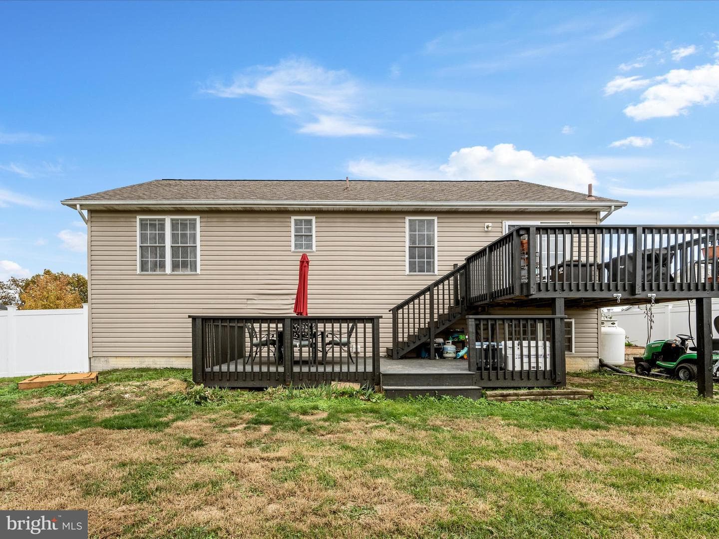335 Ford Circle photo 53