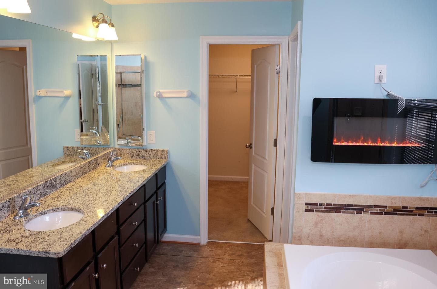 86 Dinwiddie Way photo 44