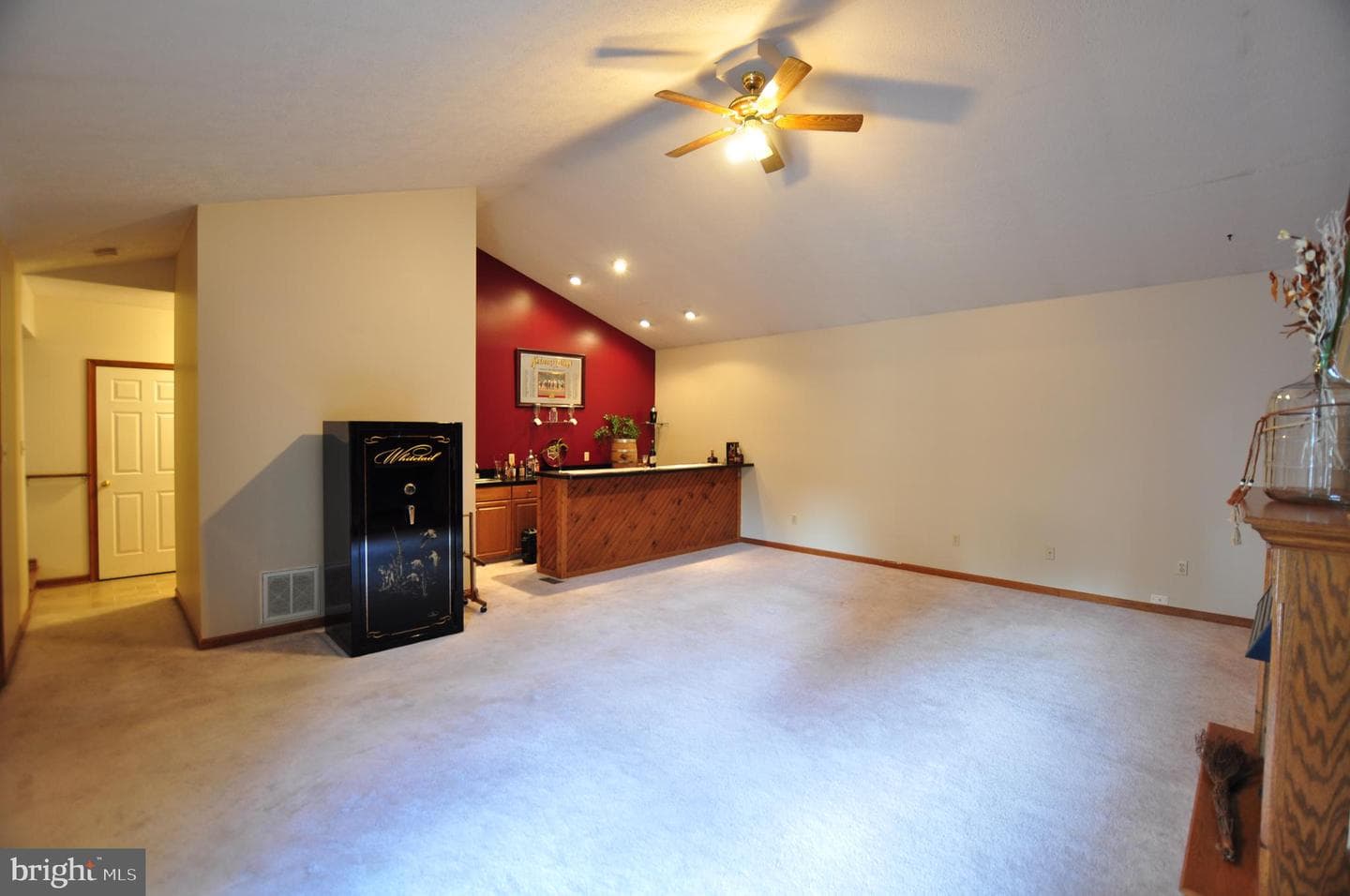 347 Irish Lane photo 21