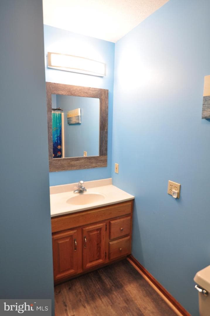 347 Irish Lane photo 38