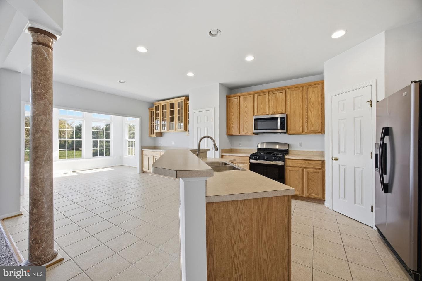 132 Richwood Hall Road photo 22