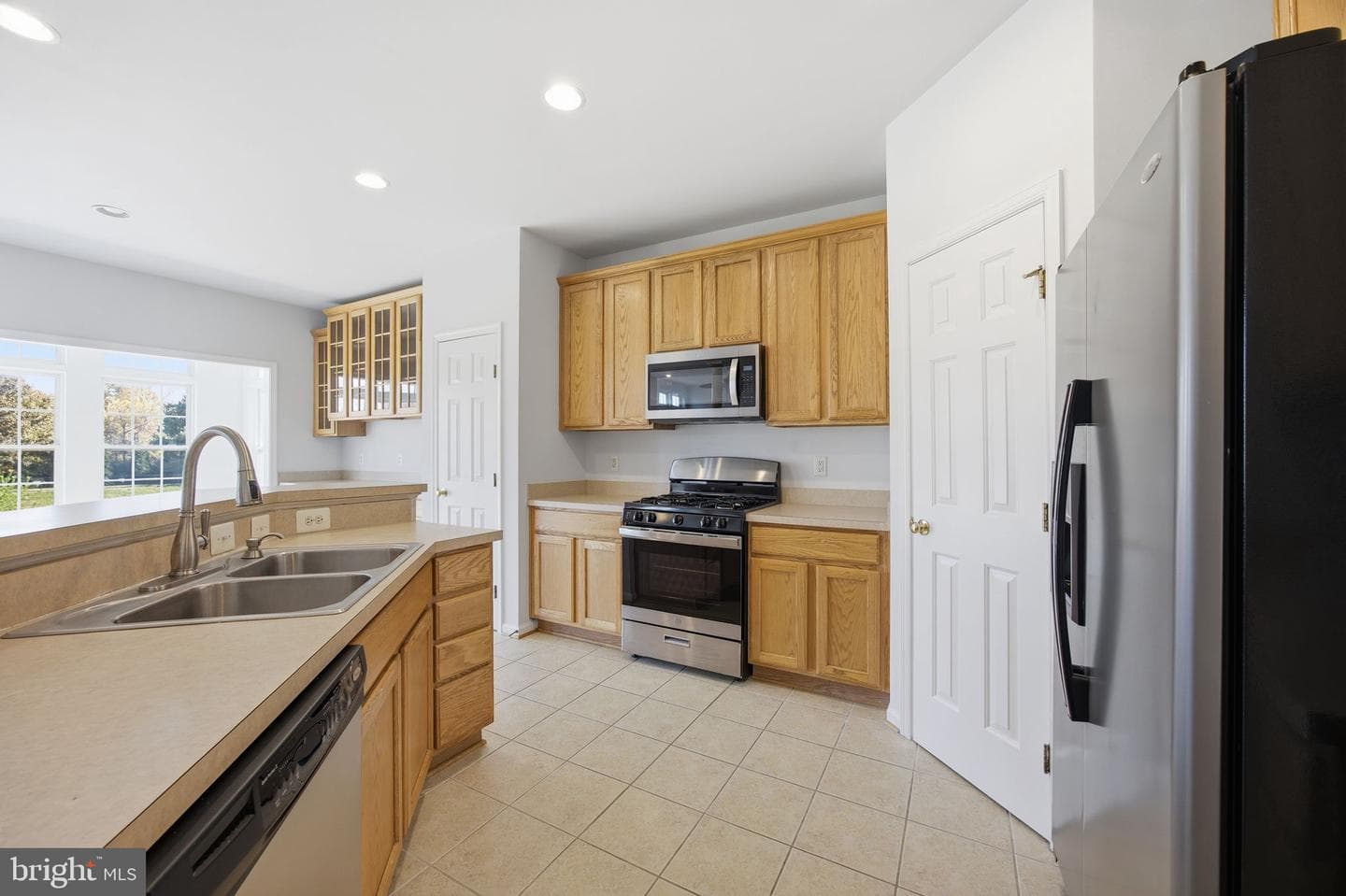 132 Richwood Hall Road photo 23