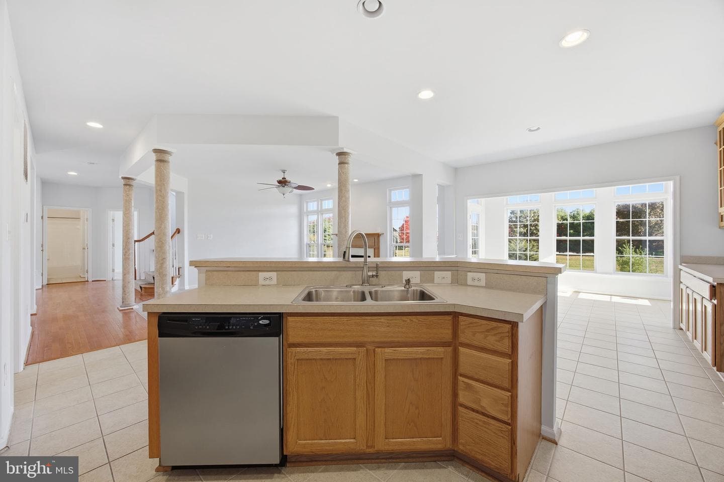 132 Richwood Hall Road photo 24