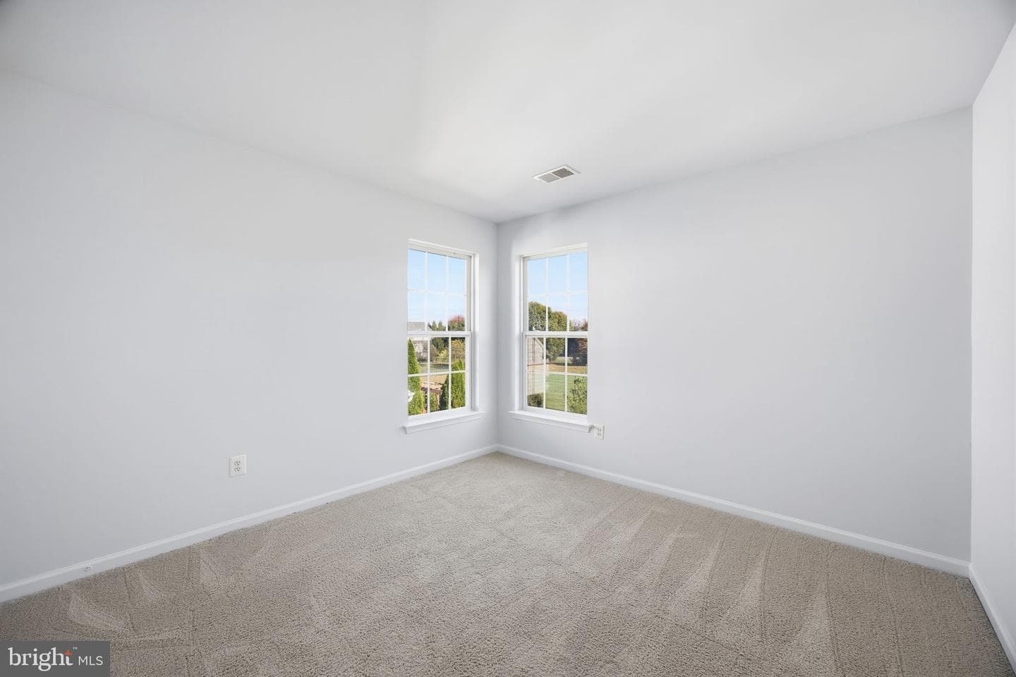 132 Richwood Hall Road photo 31