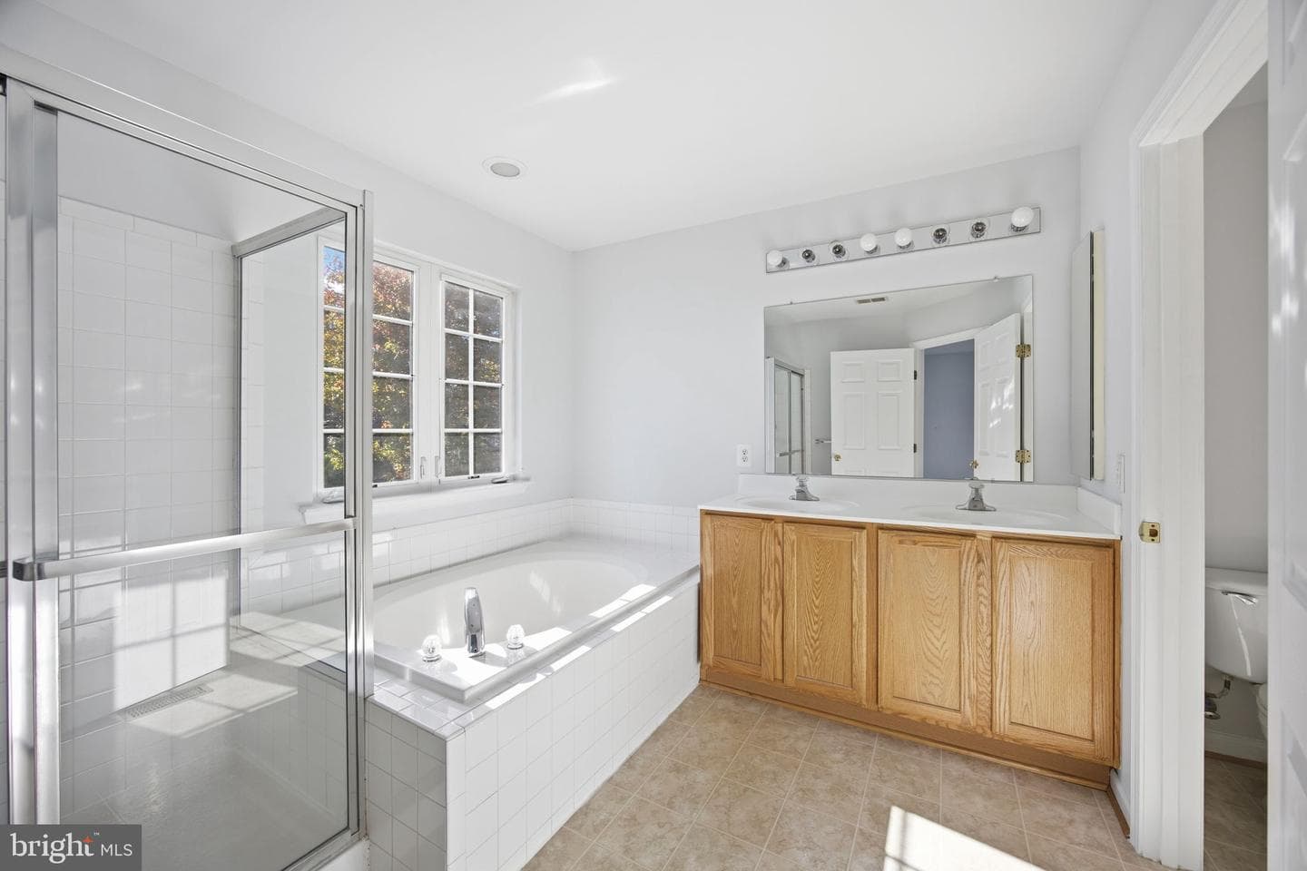 132 Richwood Hall Road photo 42