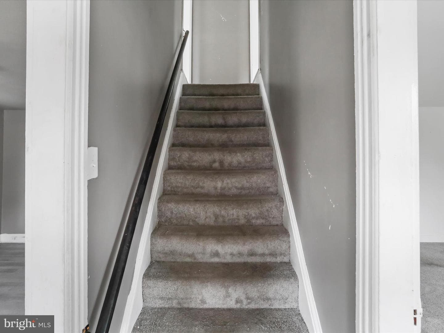 135 Woodbury Avenue photo 9