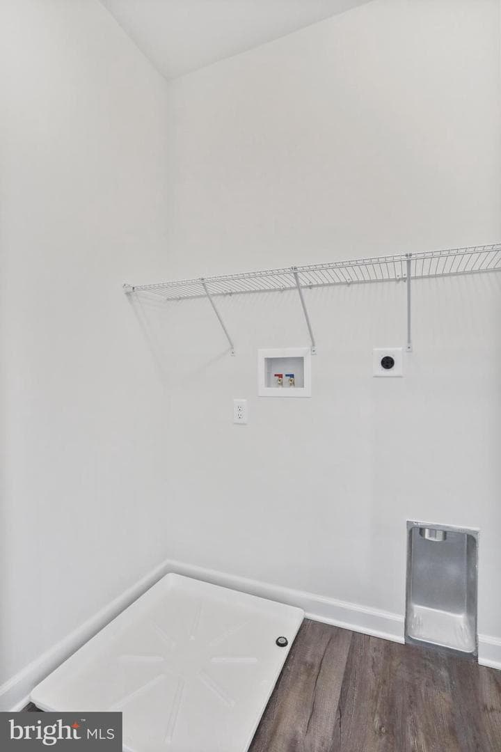 223 Larimar Ln photo 15