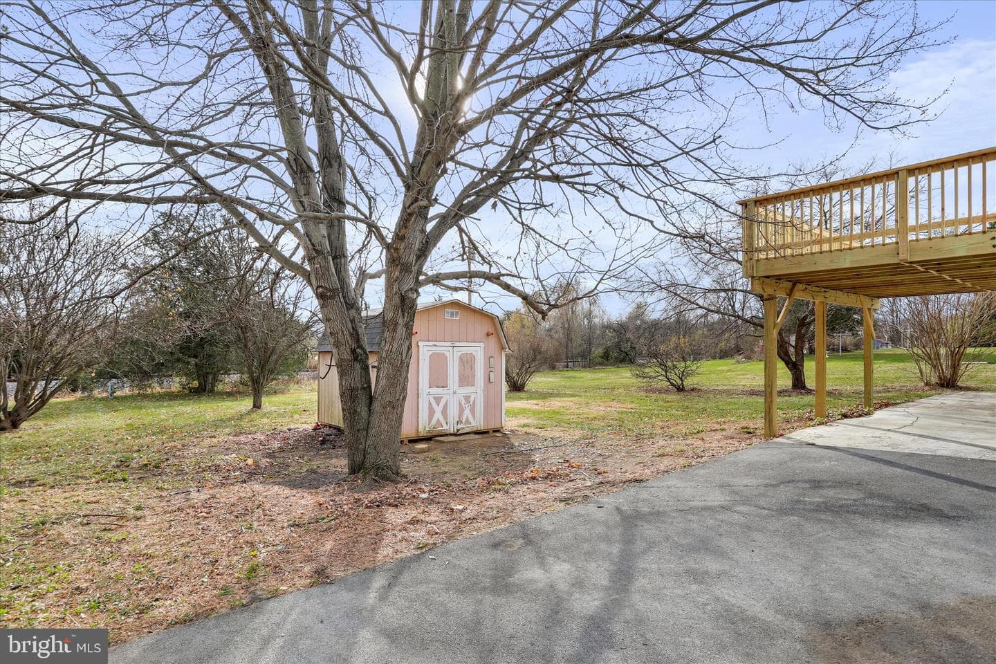 672 Montmorency Drive photo 41