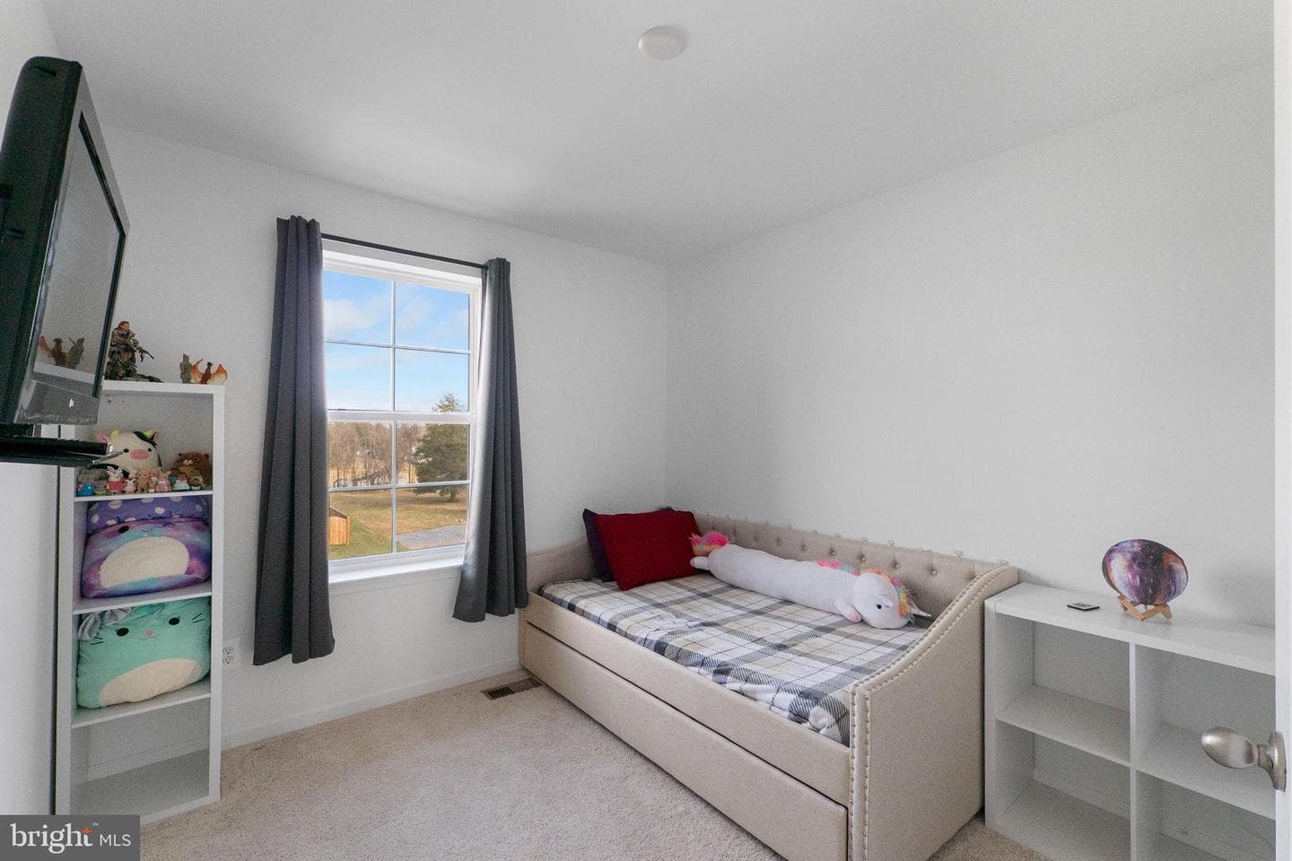 74 Colchester Court photo 26