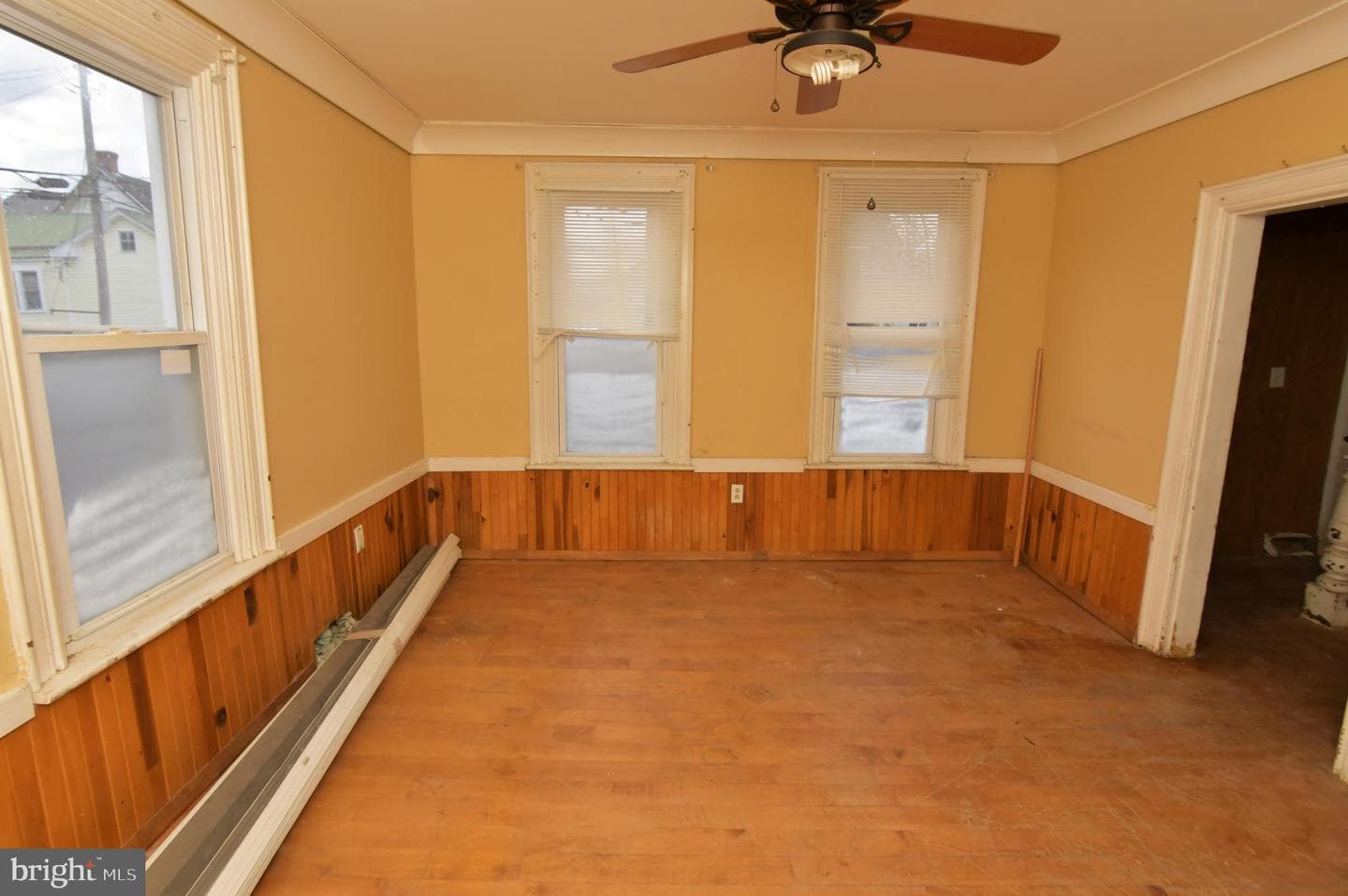 601 Second Street photo 12