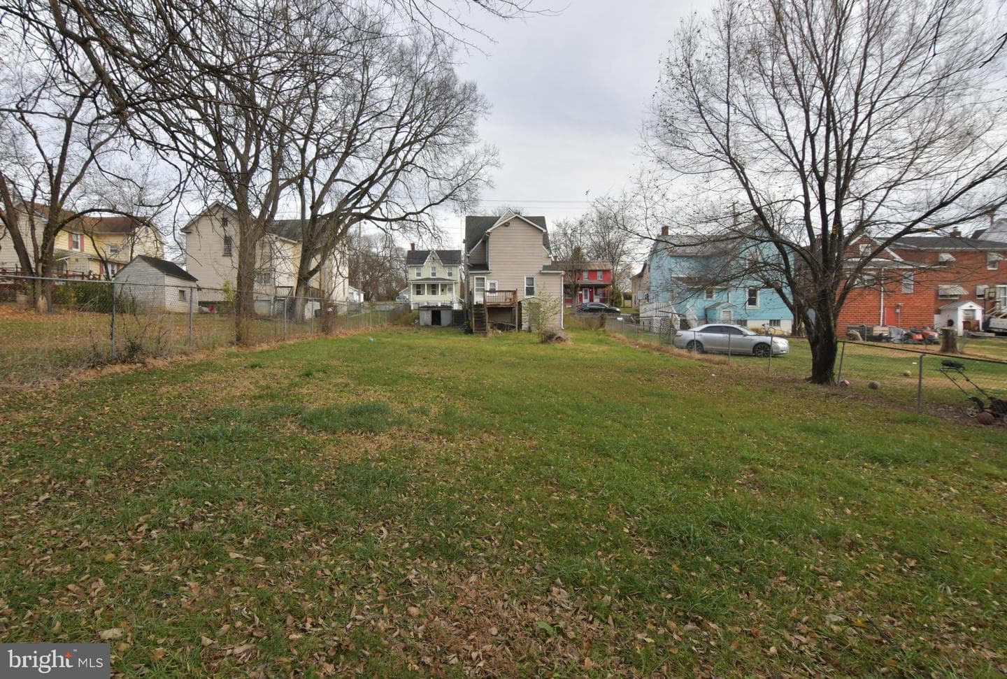 526 N High St photo 4