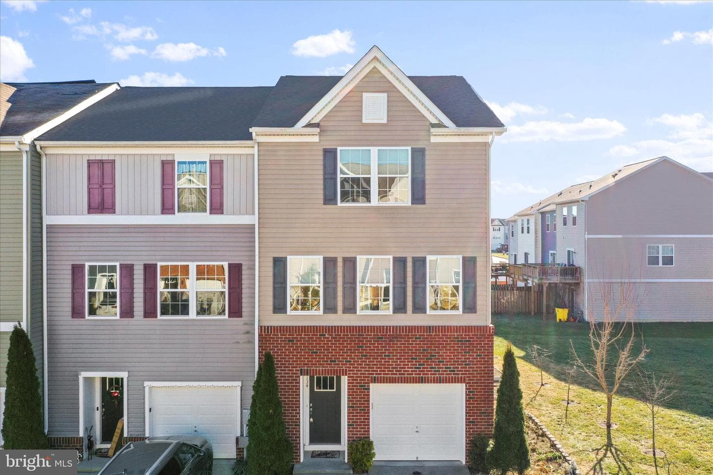 134 Drexel Court photo 2