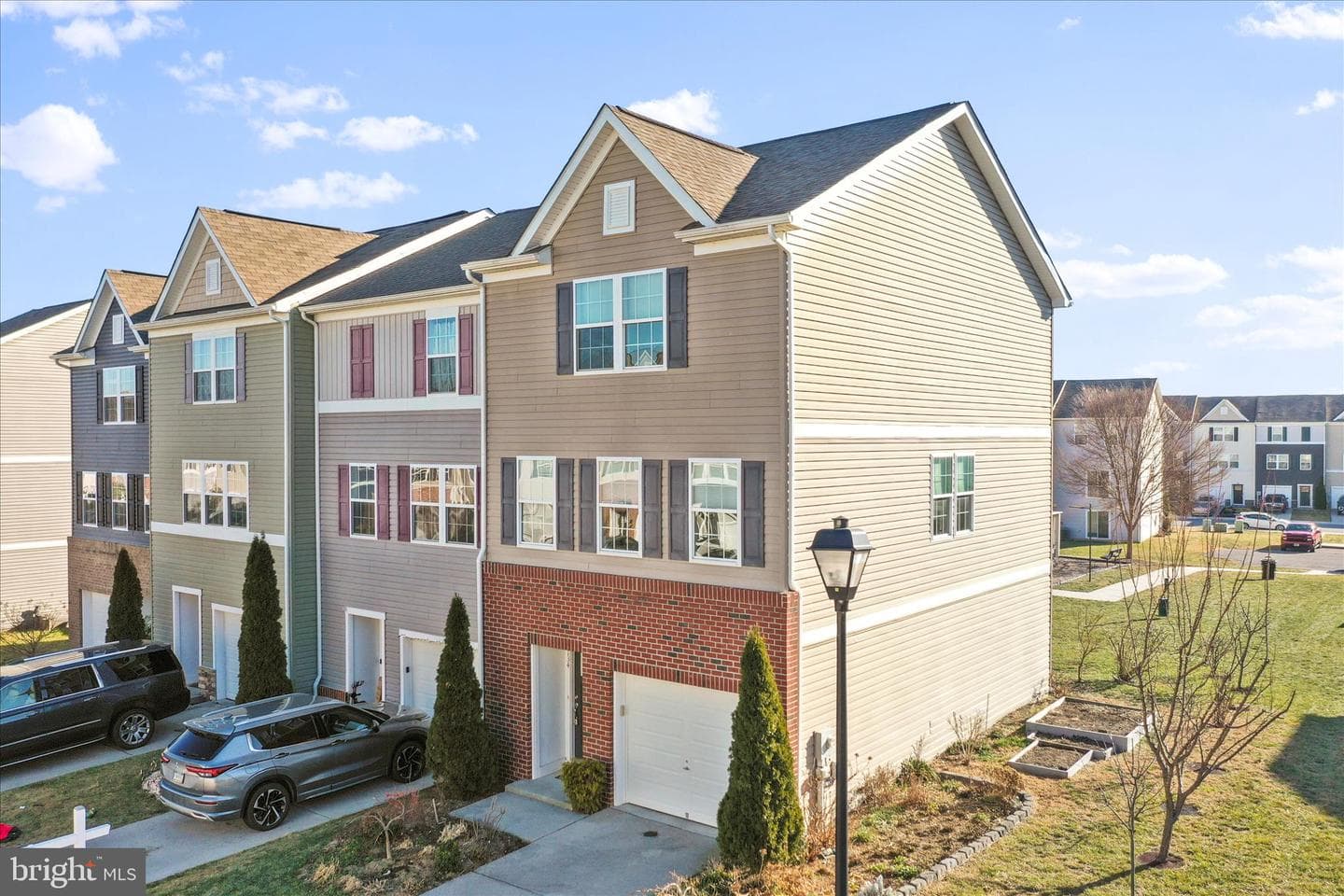 134 Drexel Court photo 3