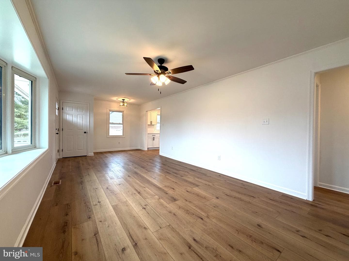 178 Bernice Avenue photo 4
