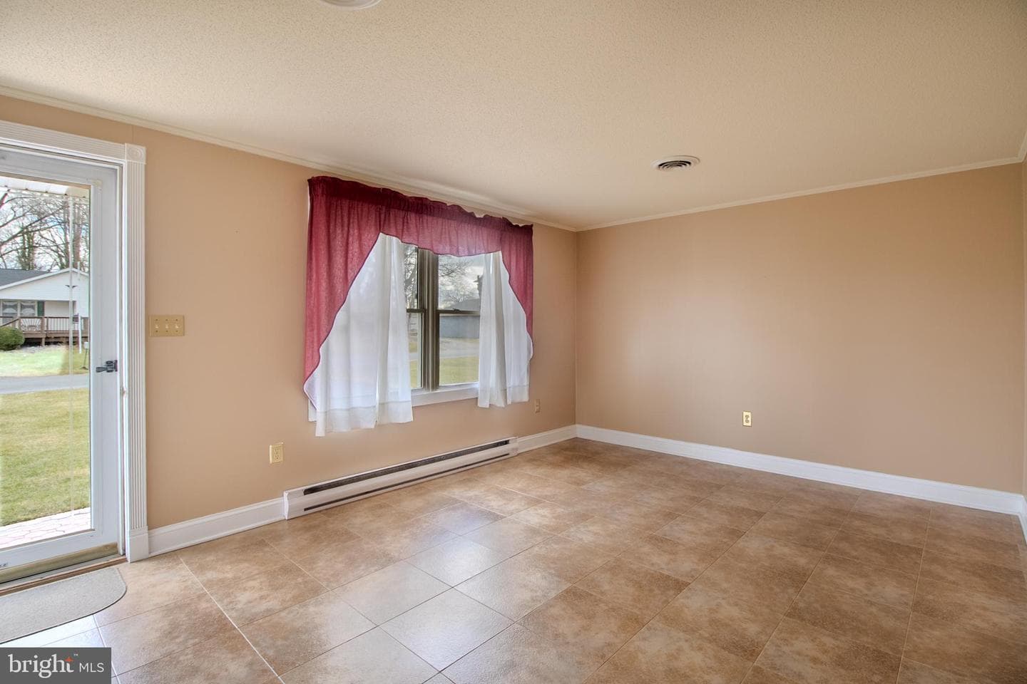 1305 W Virginia Avenue photo 7