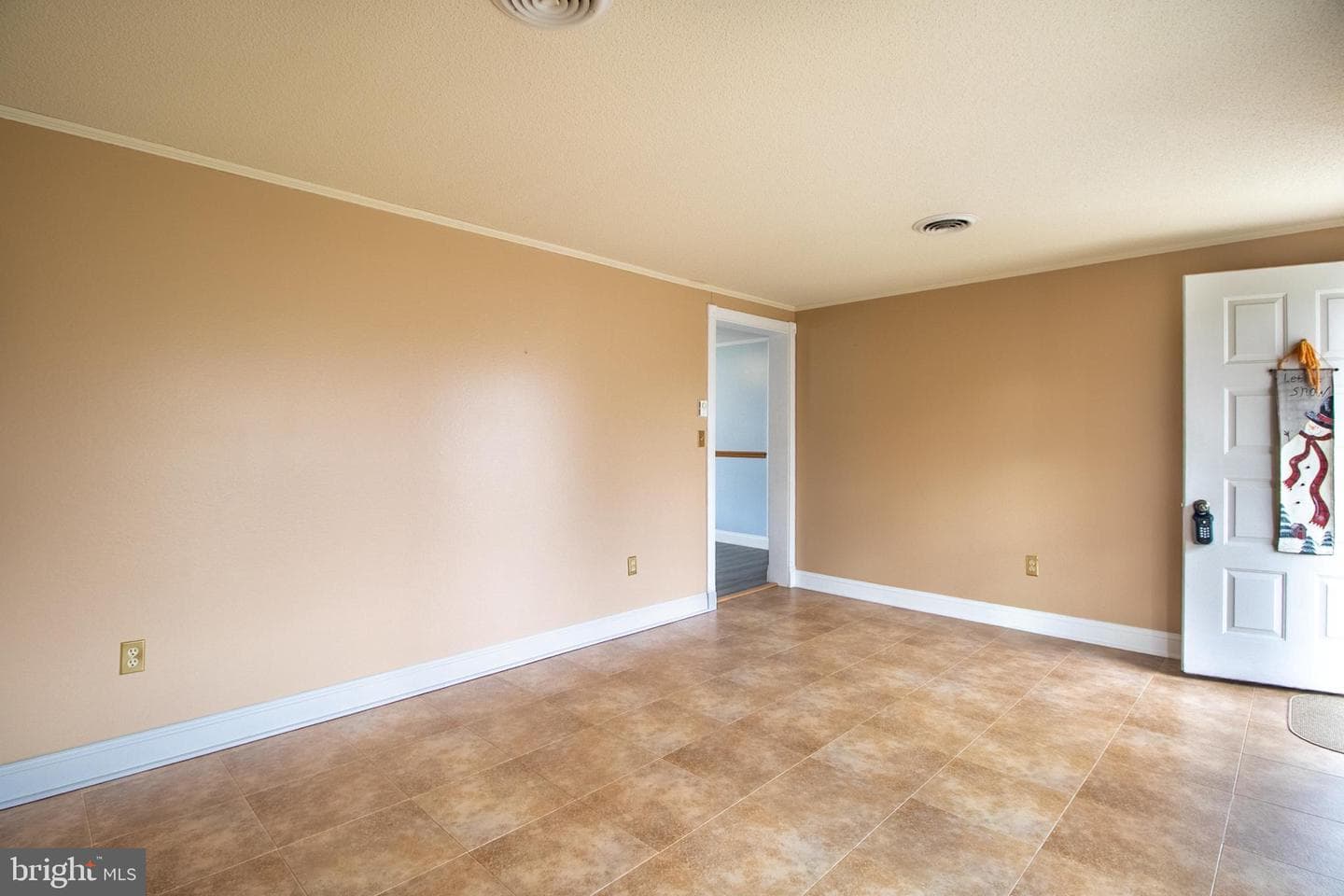 1305 W Virginia Avenue photo 9