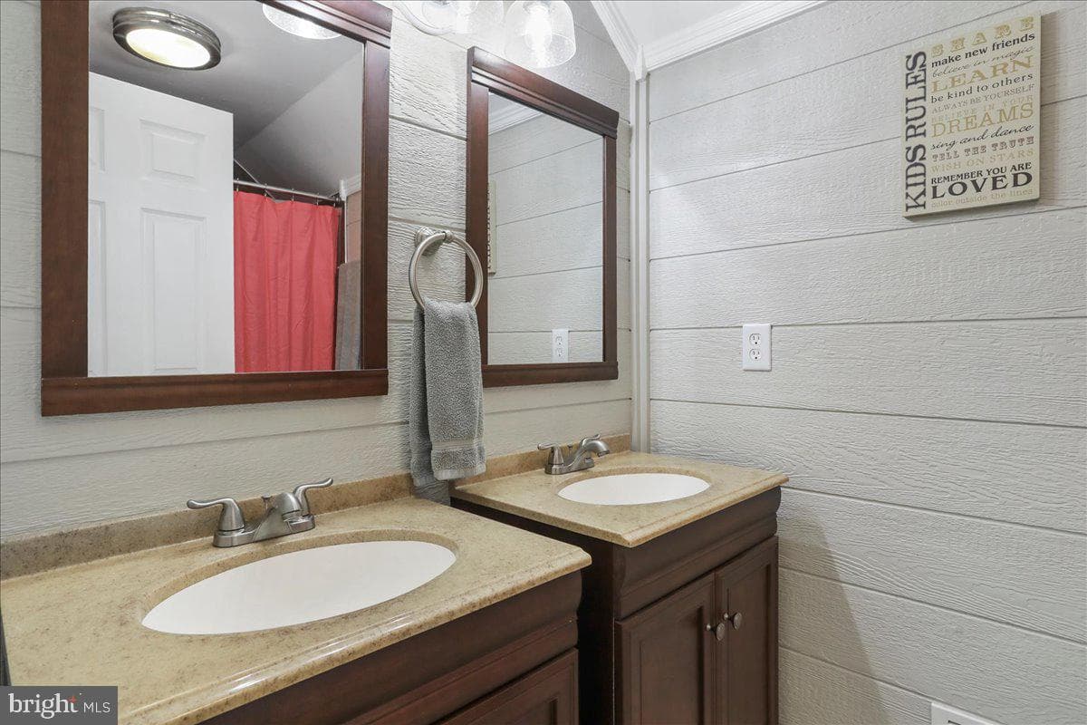 102 Basswood Drive photo 29