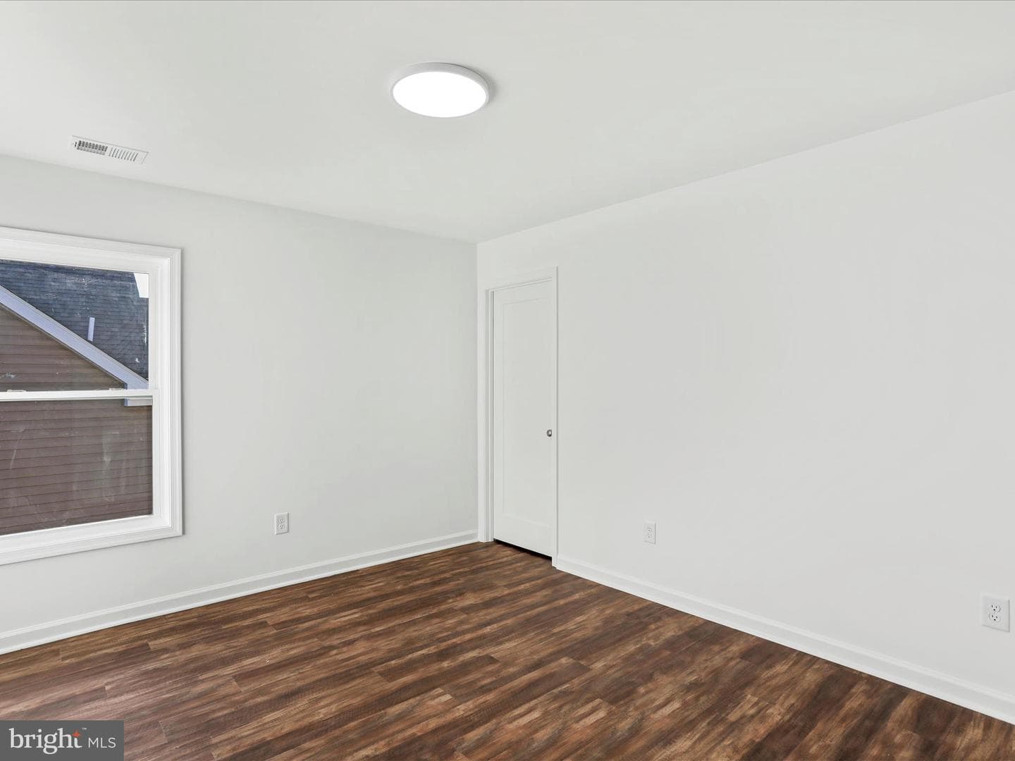 615 N Western Avenue photo 25