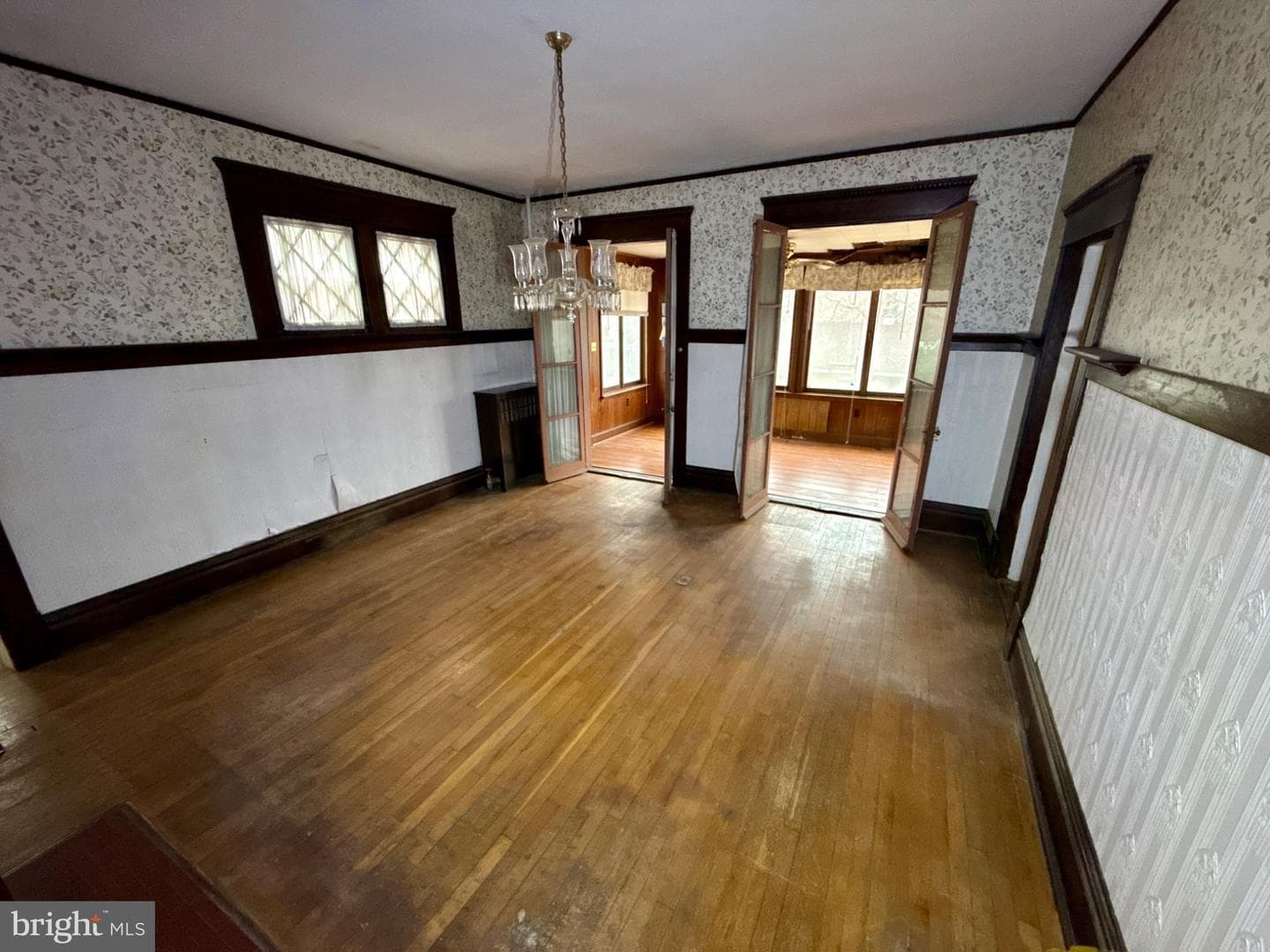 1017 Winchester Avenue photo 22