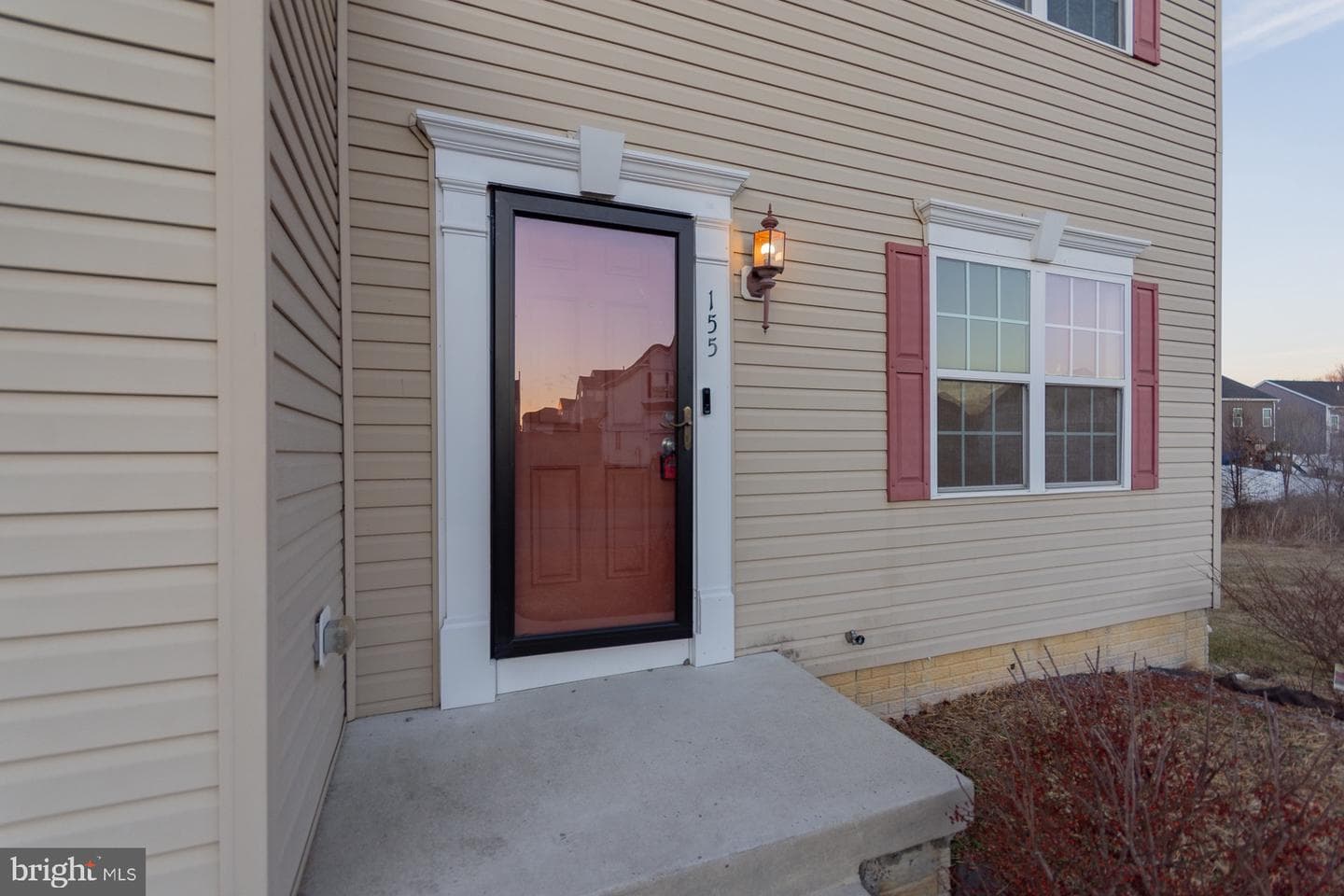 155 Kennedy Circle photo 2