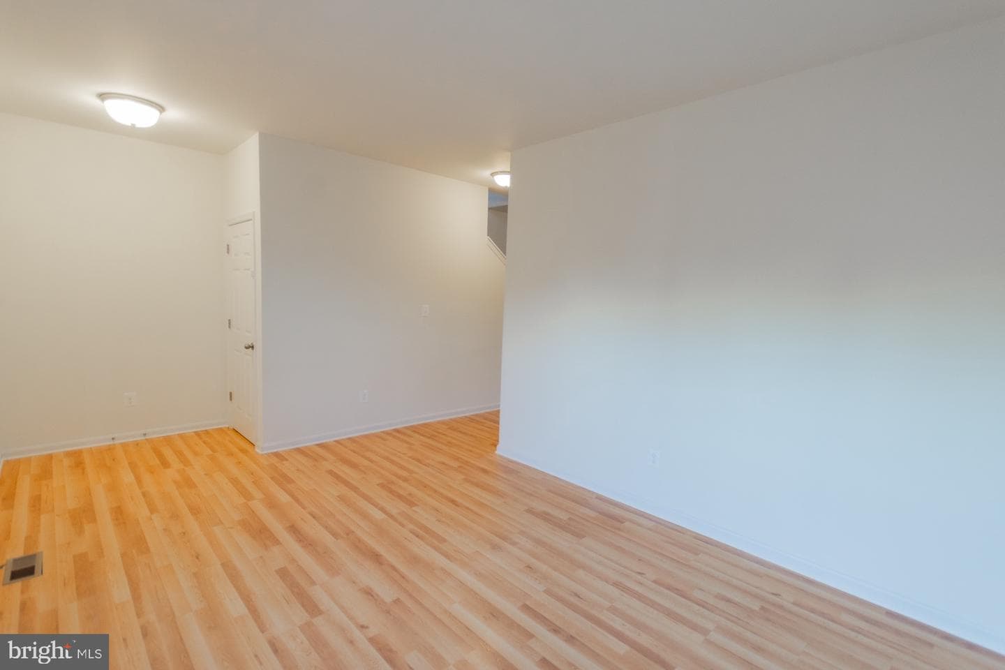 155 Kennedy Circle photo 4