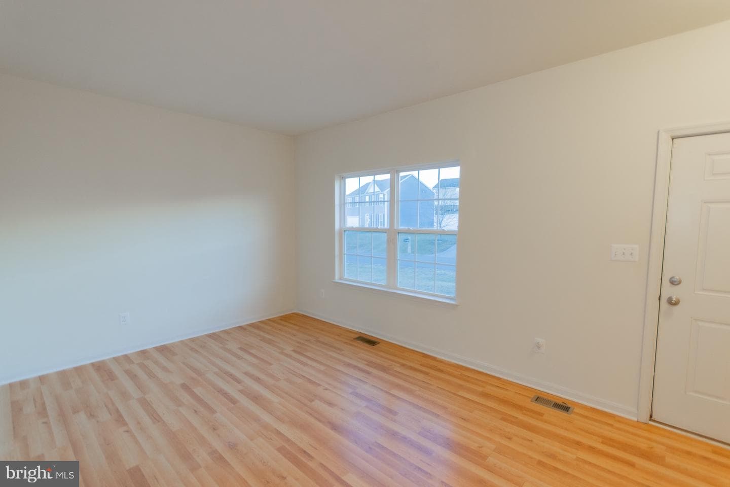 155 Kennedy Circle photo 6