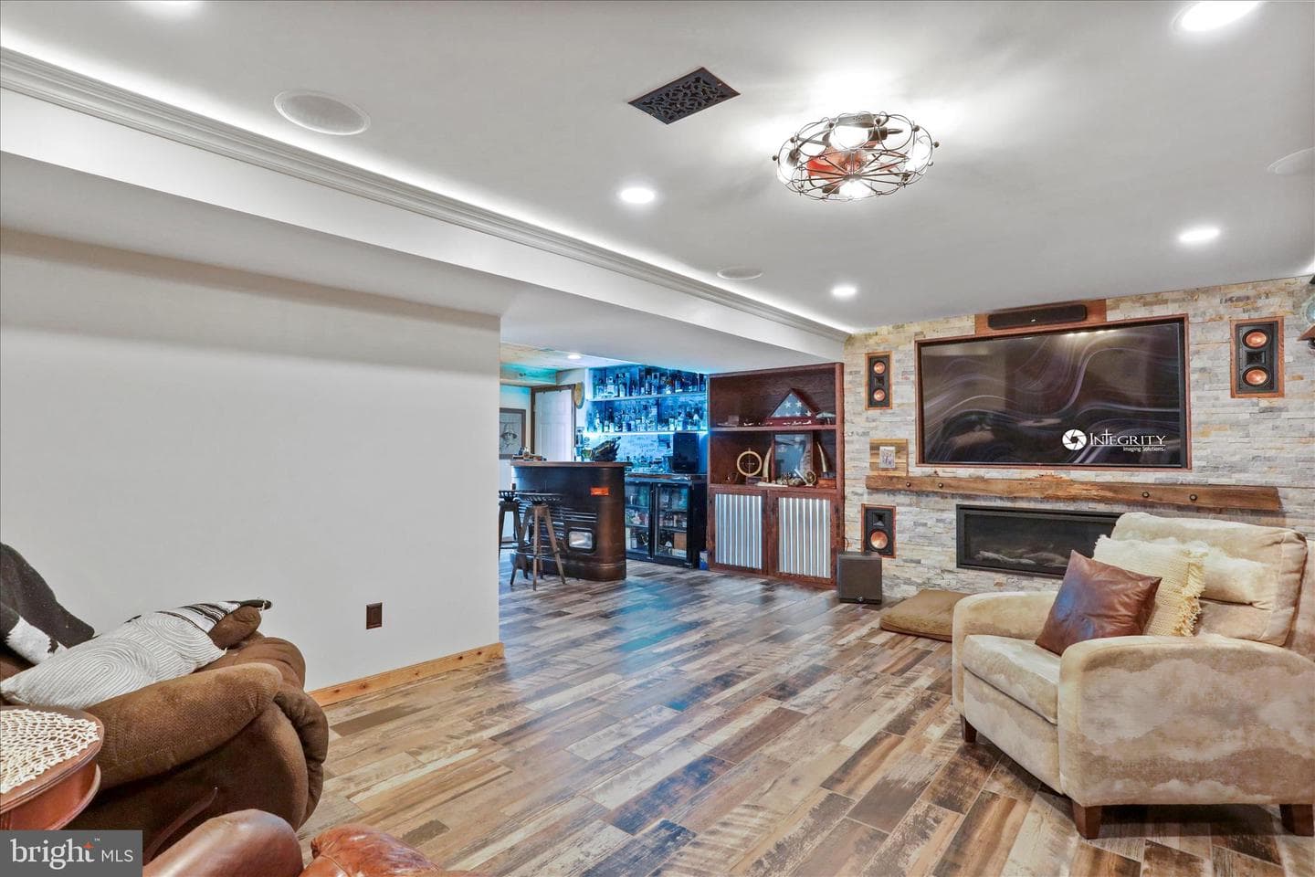 305 N Red Hill Road photo 37