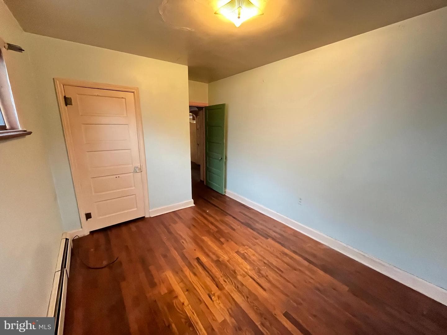 613 Albert Street photo 19
