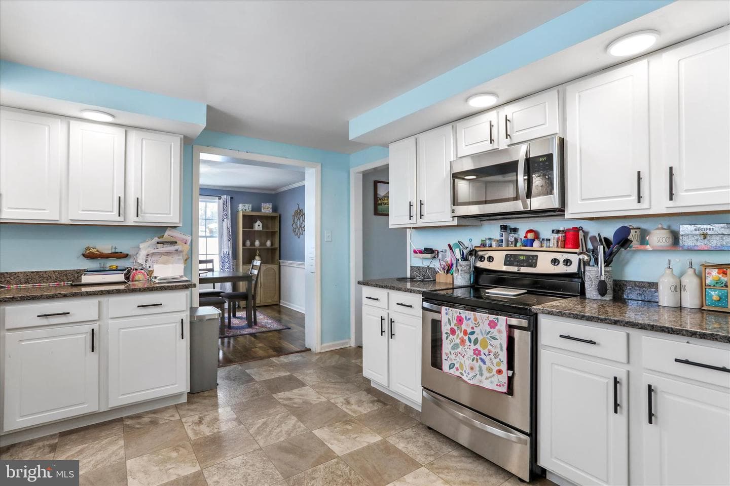 216 Paragon Drive photo 19