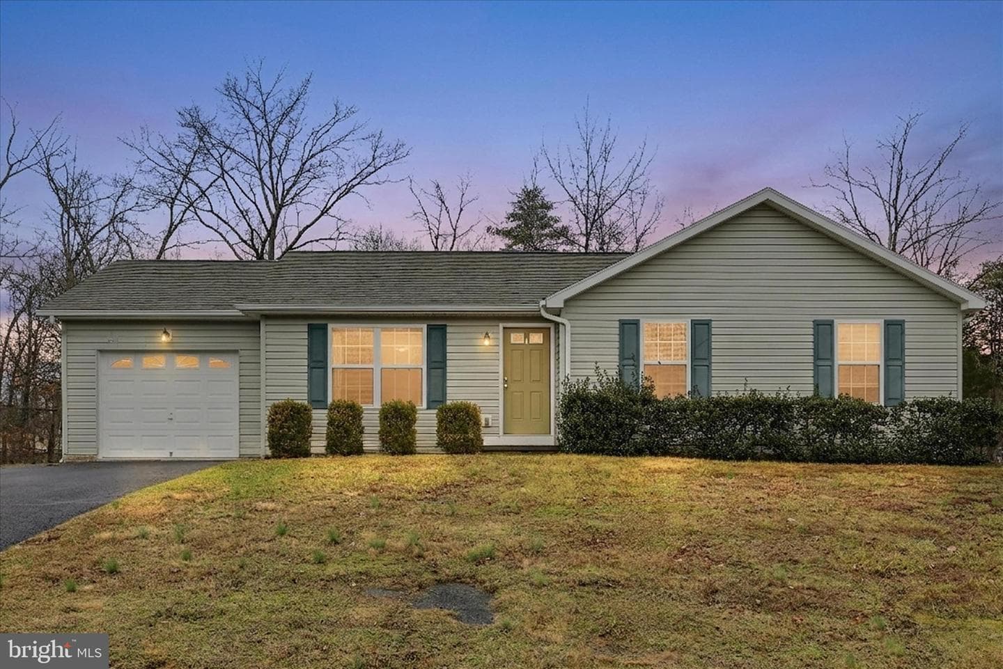104 Basin Drive photo 20
