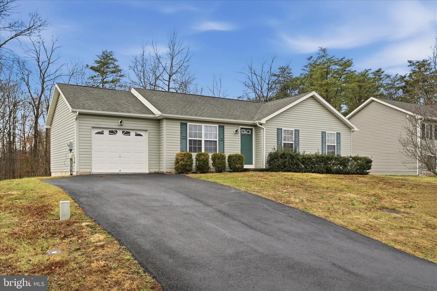 104 Basin Drive photo 22