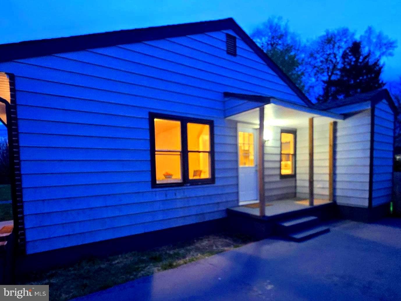 357 Hedrick Avenue photo 5