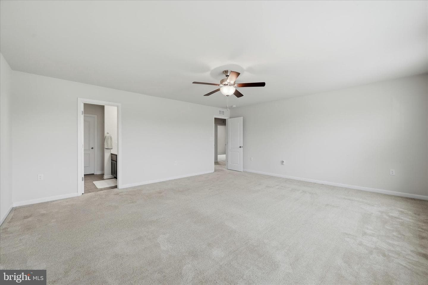 152 Eurasian Drive photo 104