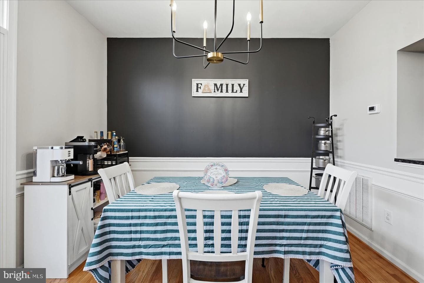 75 Babylonica Court photo 14