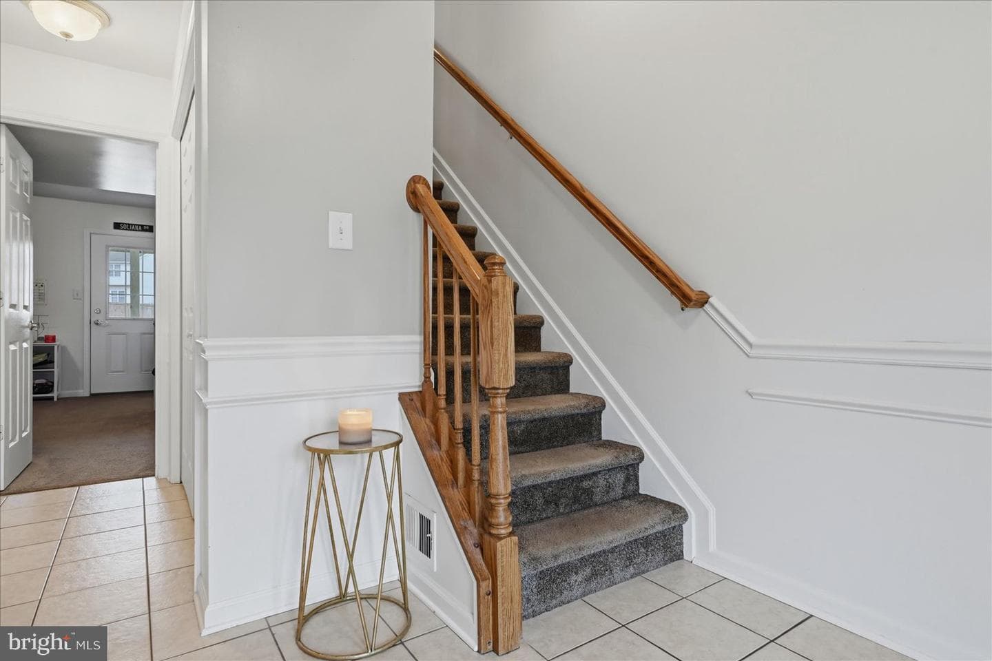 75 Babylonica Court photo 9