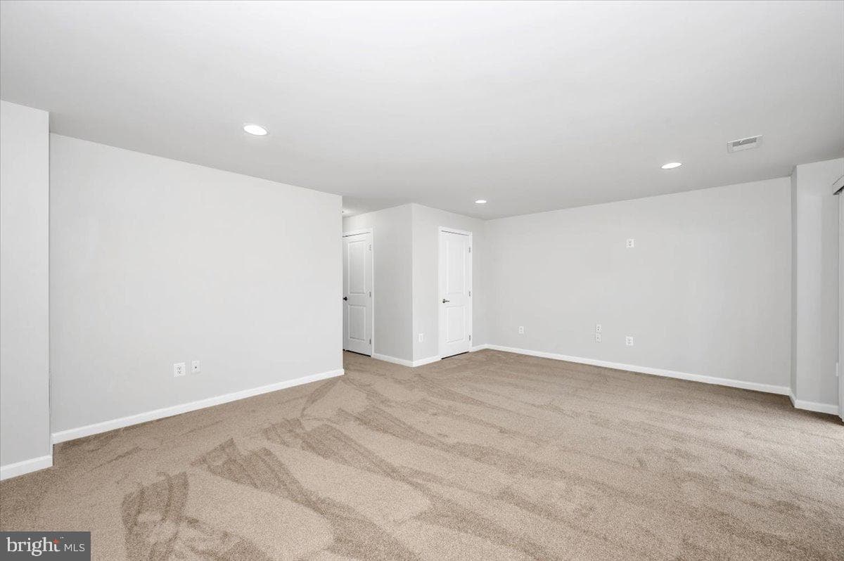 105 Montreal Way photo 8