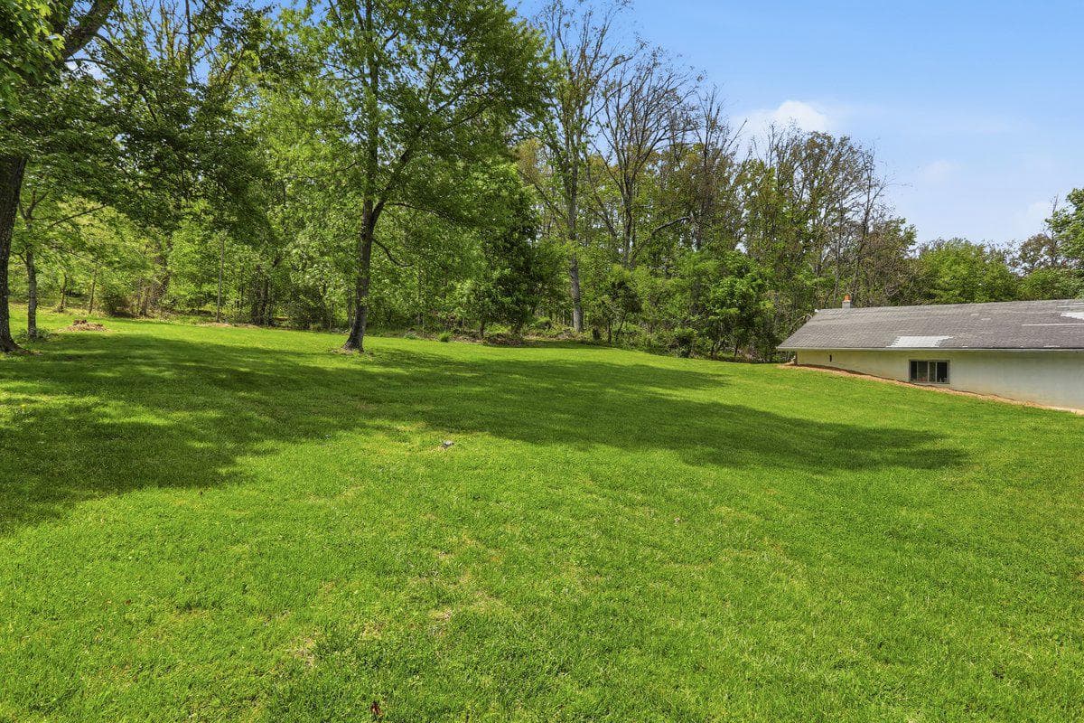 7941 Hedgesville Road photo 36