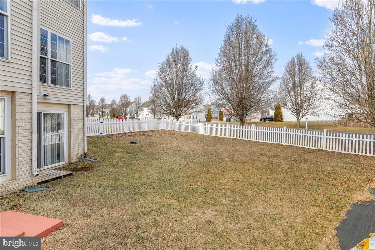 301 Fontana Circle photo 43