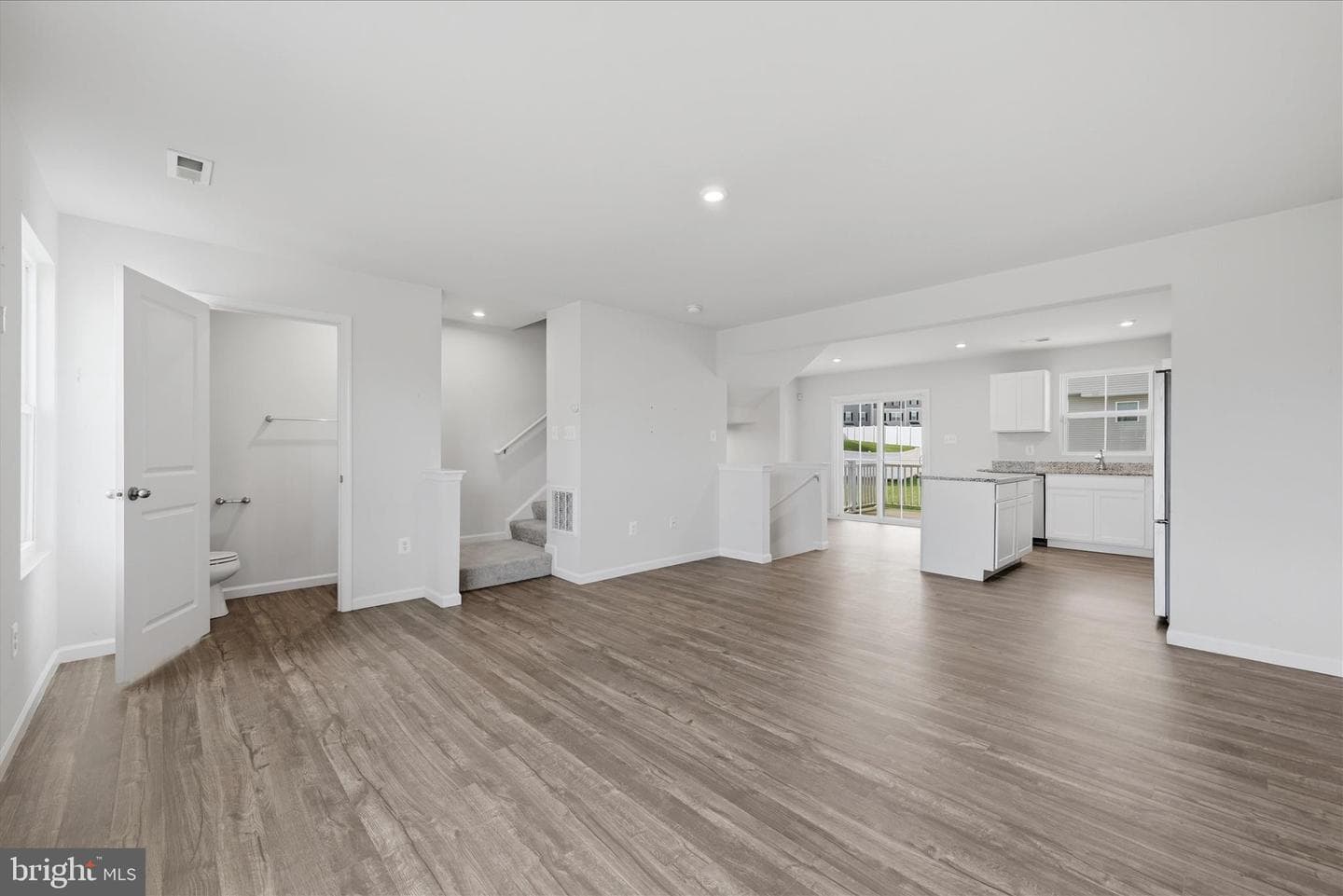 56 Norcross Court photo 3