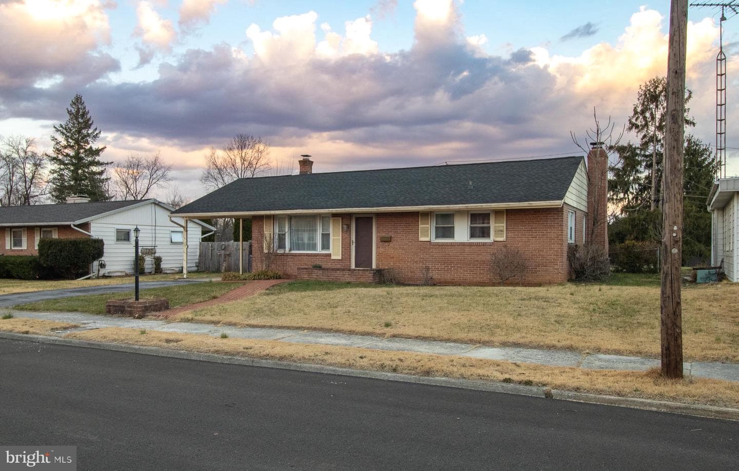 1114 Circle Drive photo 3