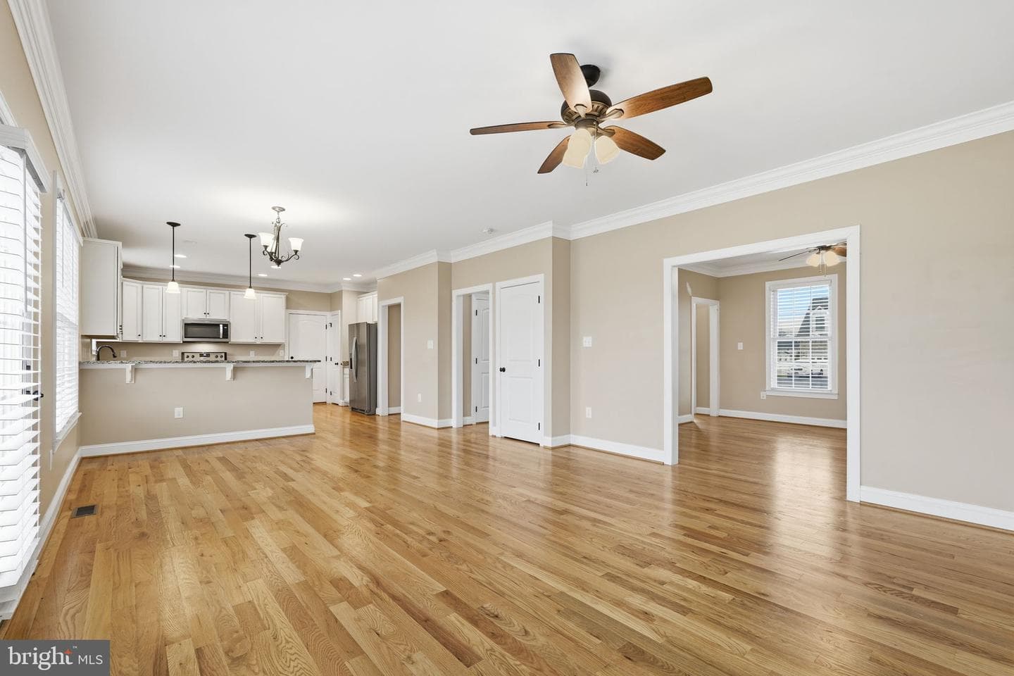 16 Azera Drive photo 8