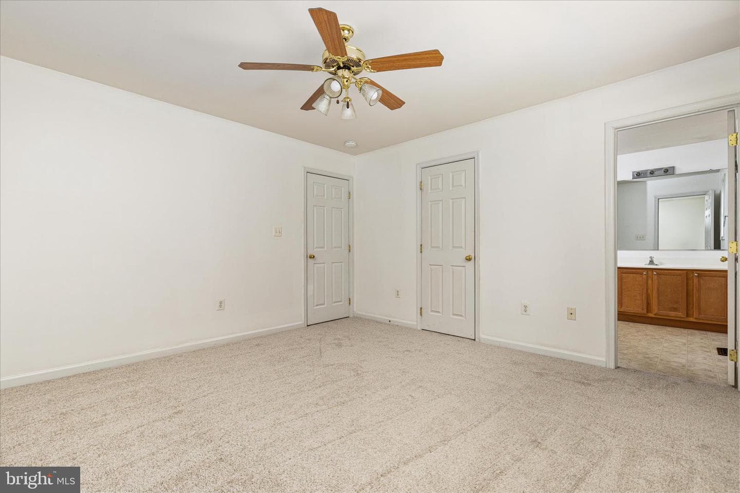 512 Ford Circle photo 18