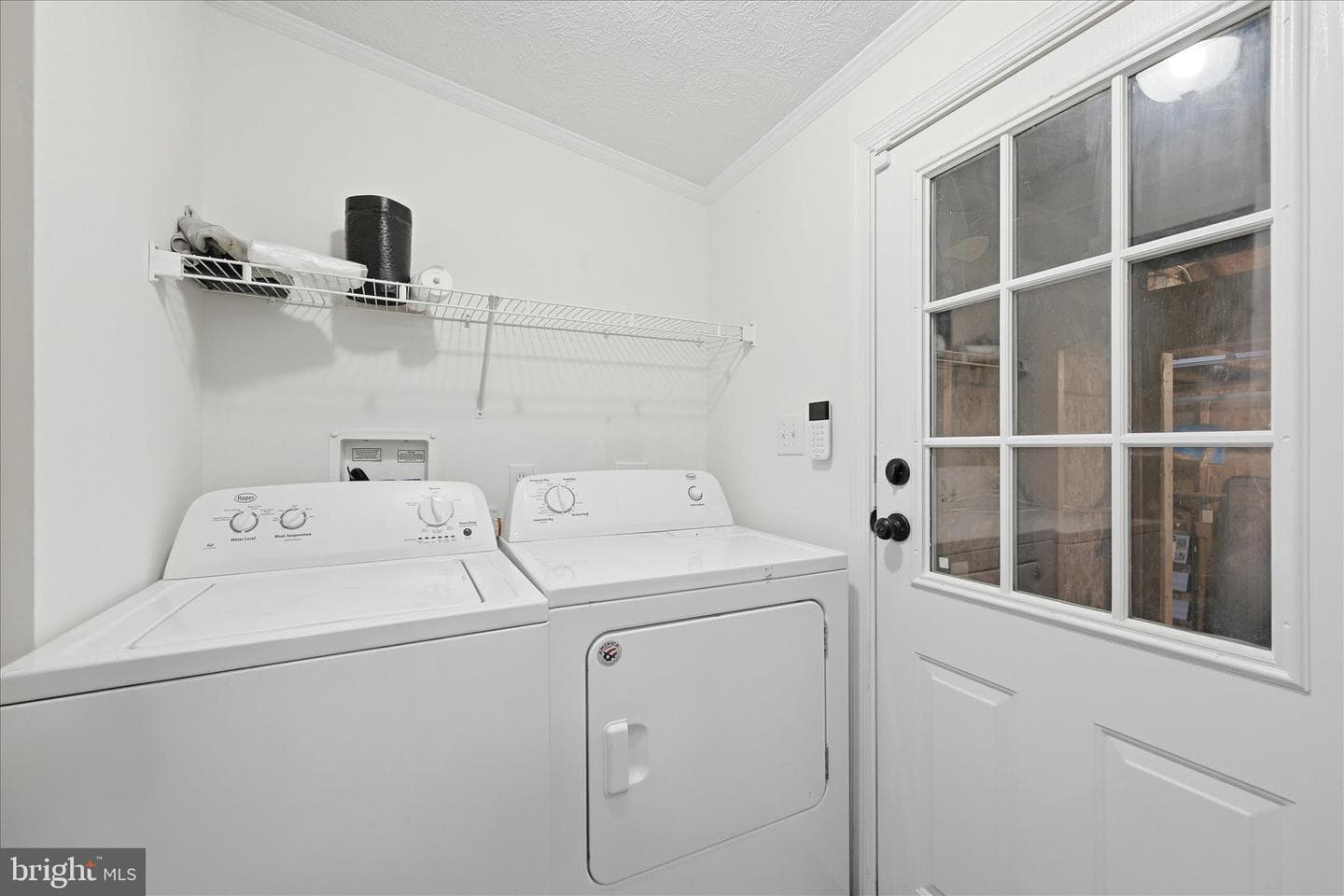 1068 Teal Road N photo 27