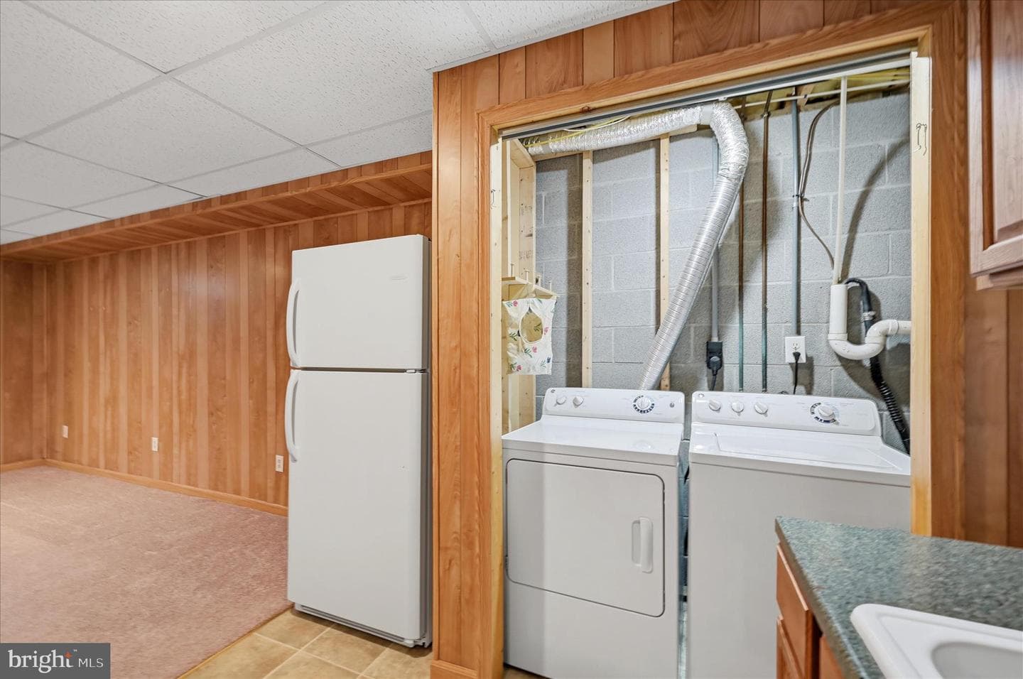 238 Comstock Drive photo 36