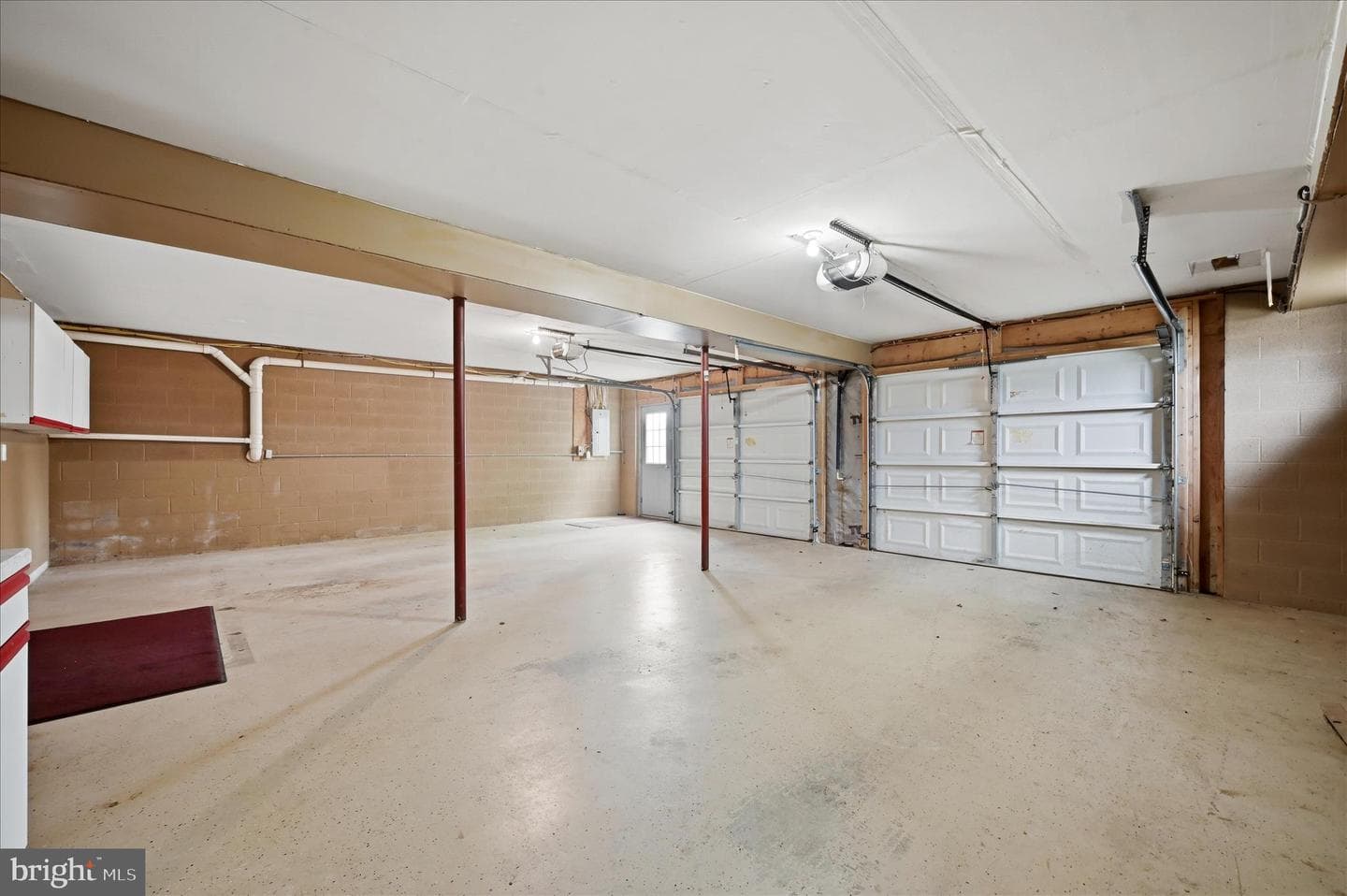 238 Comstock Drive photo 44