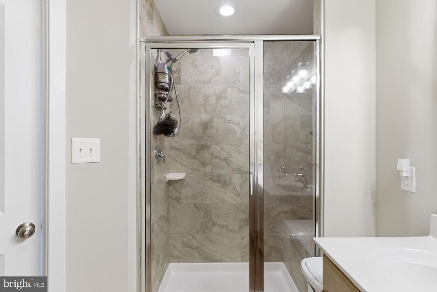 125 Carnes Way photo 28