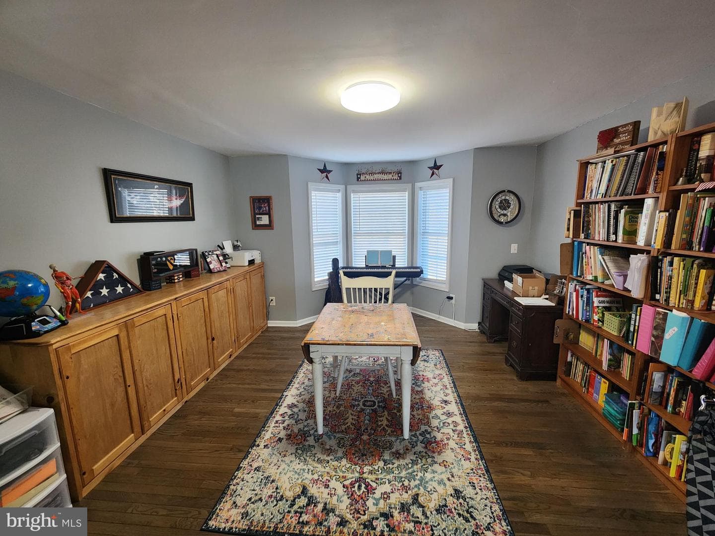185 Embassy Court photo 15