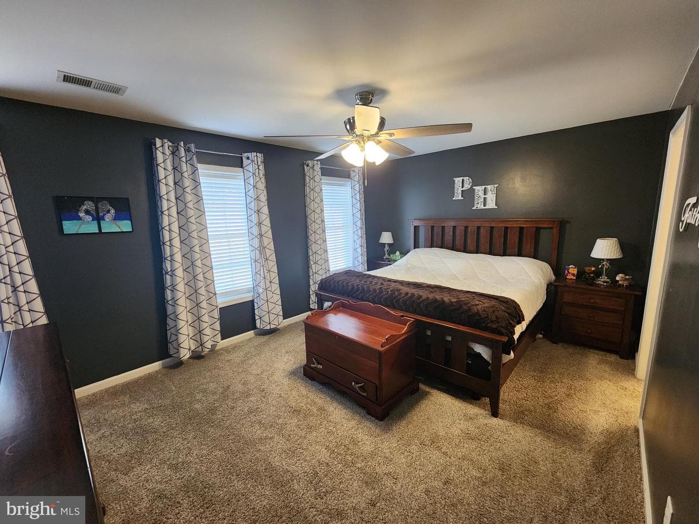 185 Embassy Court photo 19